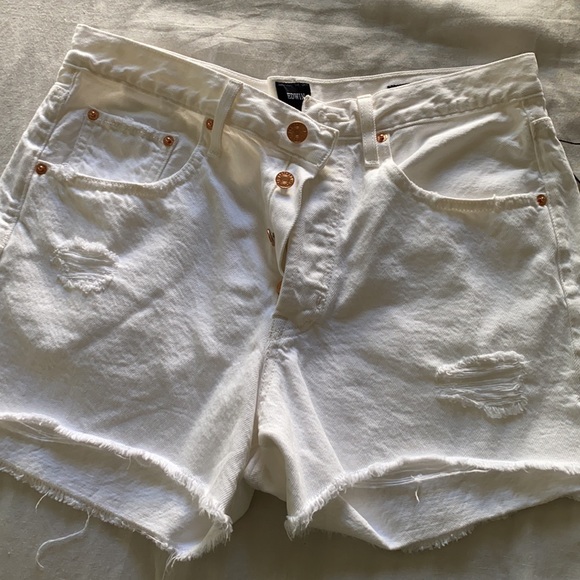 Edwin Cai Shorts - Picture 4 of 7